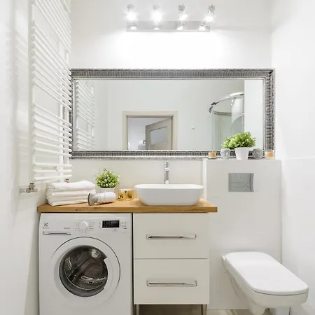 Stylish Near Arkadia