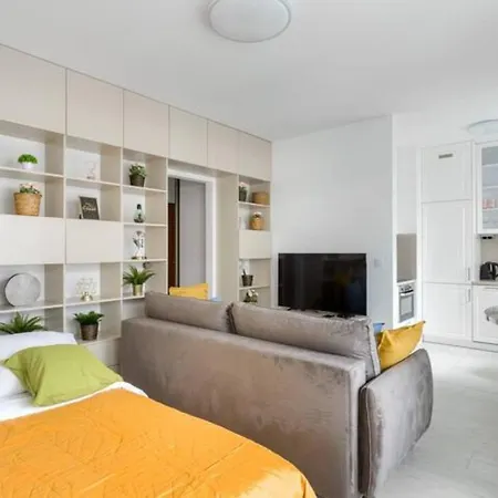 Апартаменты Stylish Near Arkadia