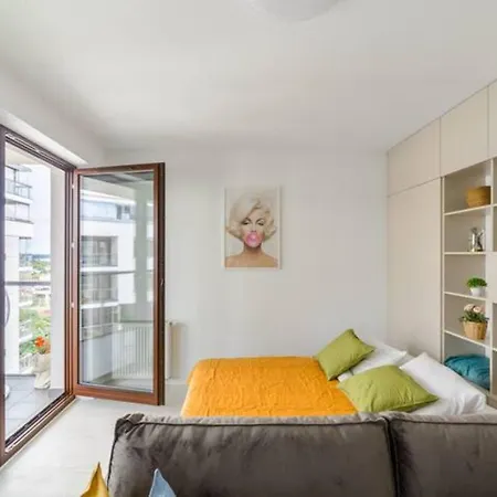 Апартаменты Stylish Near Arkadia Варшава